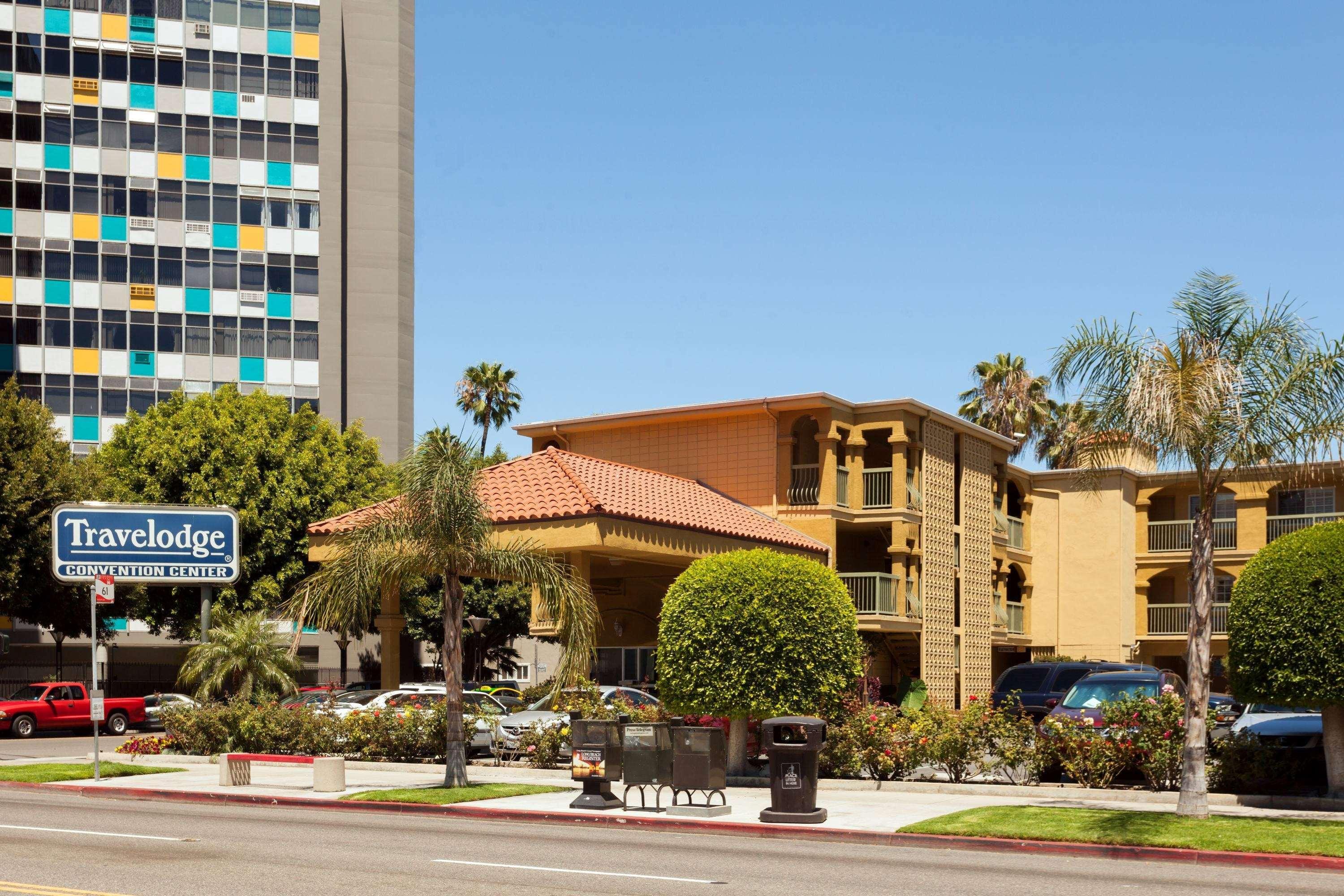 Hotel Travelodge By Wyndham Convention Center 2*