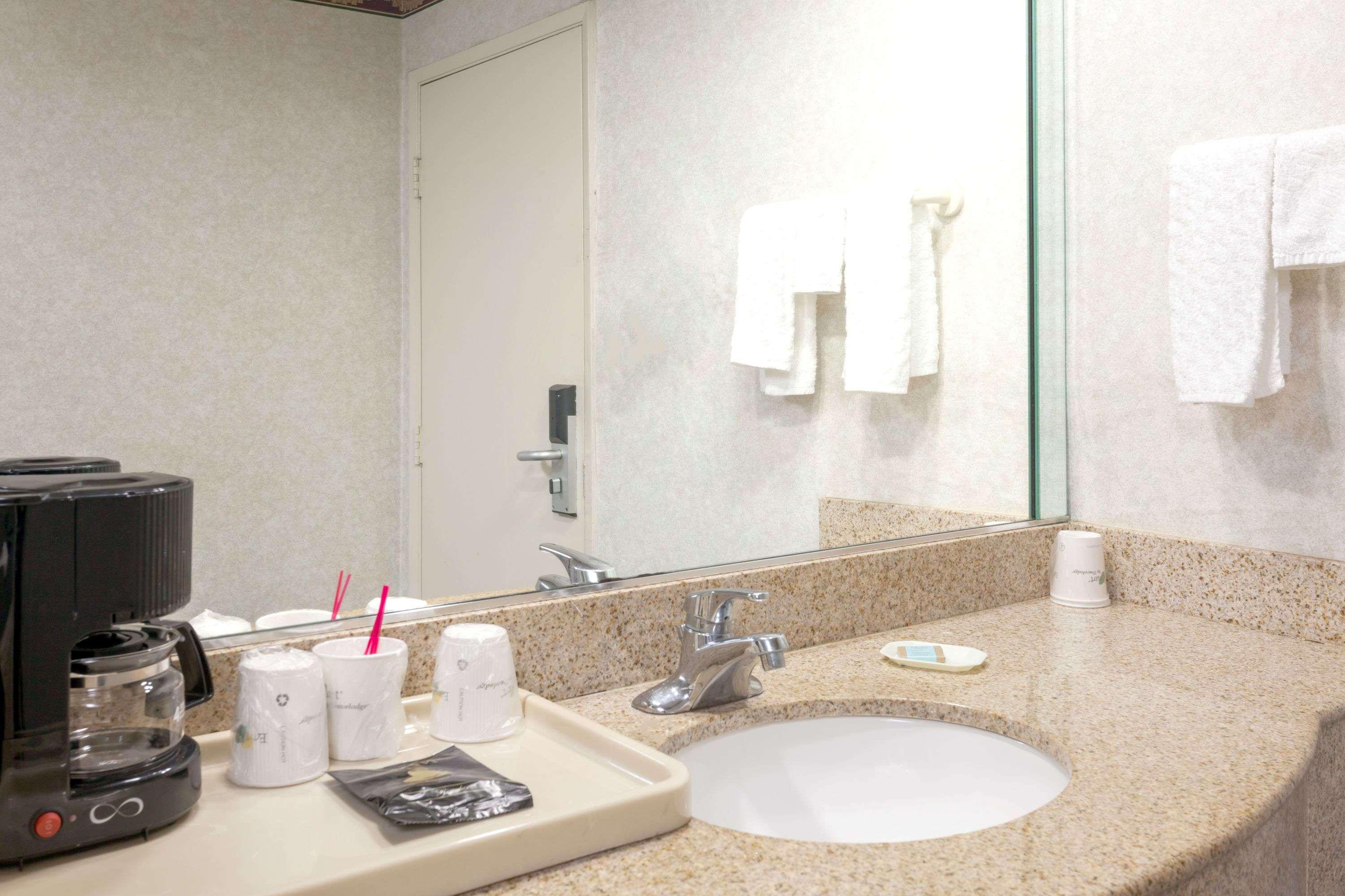 Hotel Travelodge By Wyndham Convention Center